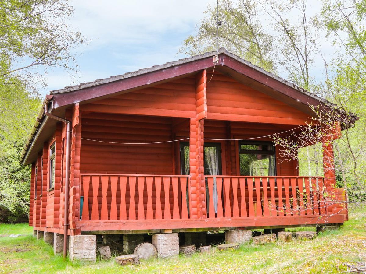 Otter Lodge Strathpeffer Exteriör bild
